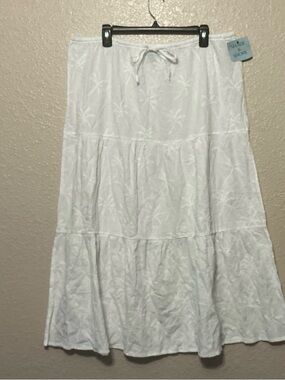 White Tiered Maxi Skirt with Embroidered Palm Tree Pattern